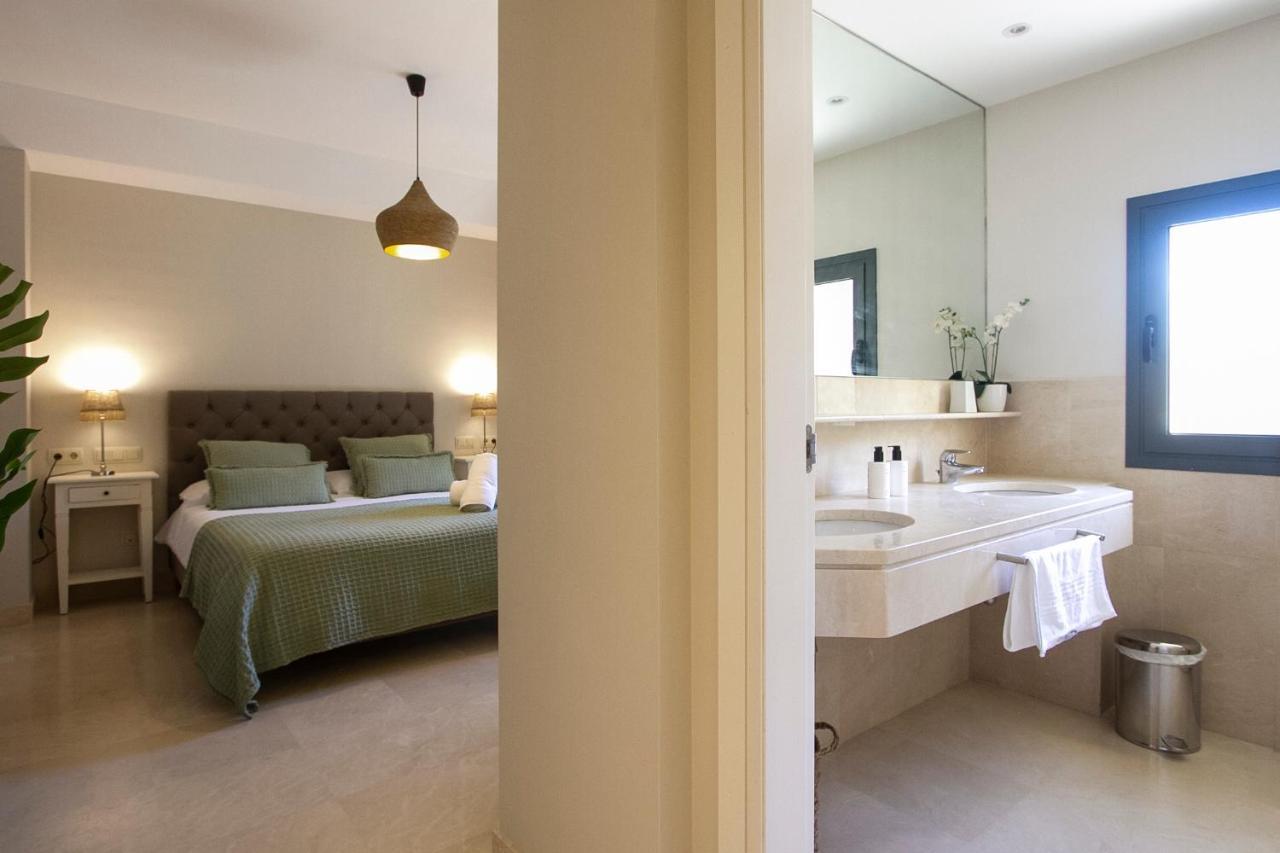 Sotogrande Alboaire- Waterfront Luxury 4 Bedroom Apt In The Marina Of ソトグランデ エクステリア 写真