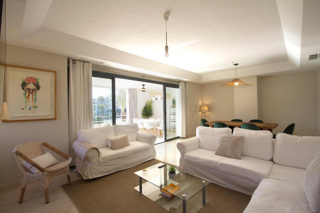 Sotogrande Alboaire- Waterfront Luxury 4 Bedroom Apt In The Marina Of ソトグランデ エクステリア 写真