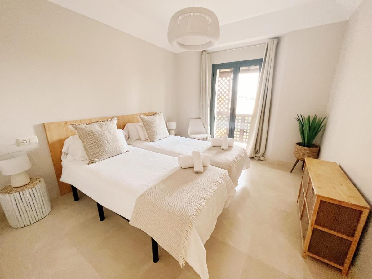 Sotogrande Alboaire- Waterfront Luxury 4 Bedroom Apt In The Marina Of ソトグランデ エクステリア 写真